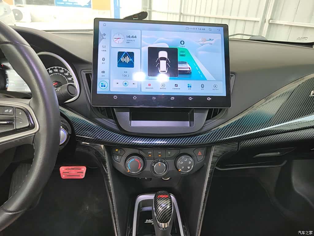 Chevrolet 320, 2021 9