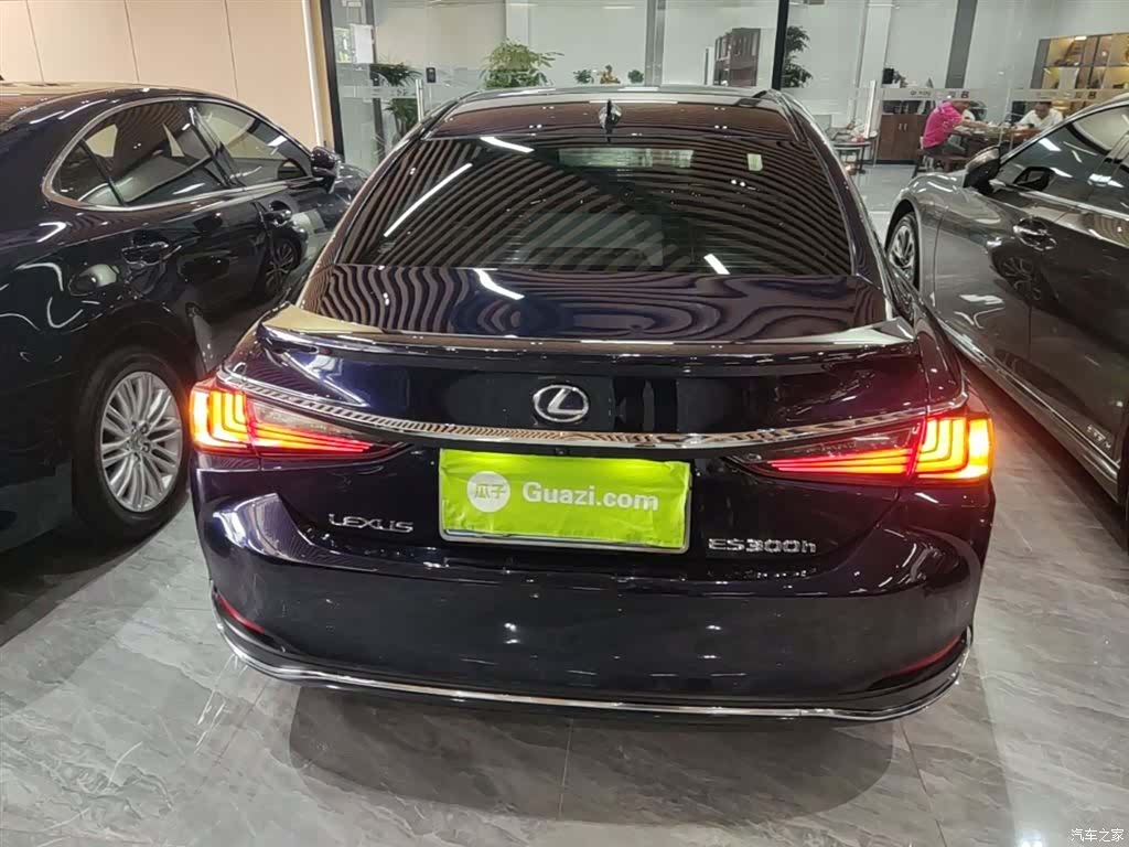 Lexus ES, 2021 6