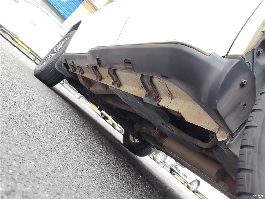 Geely X6, 2017 19