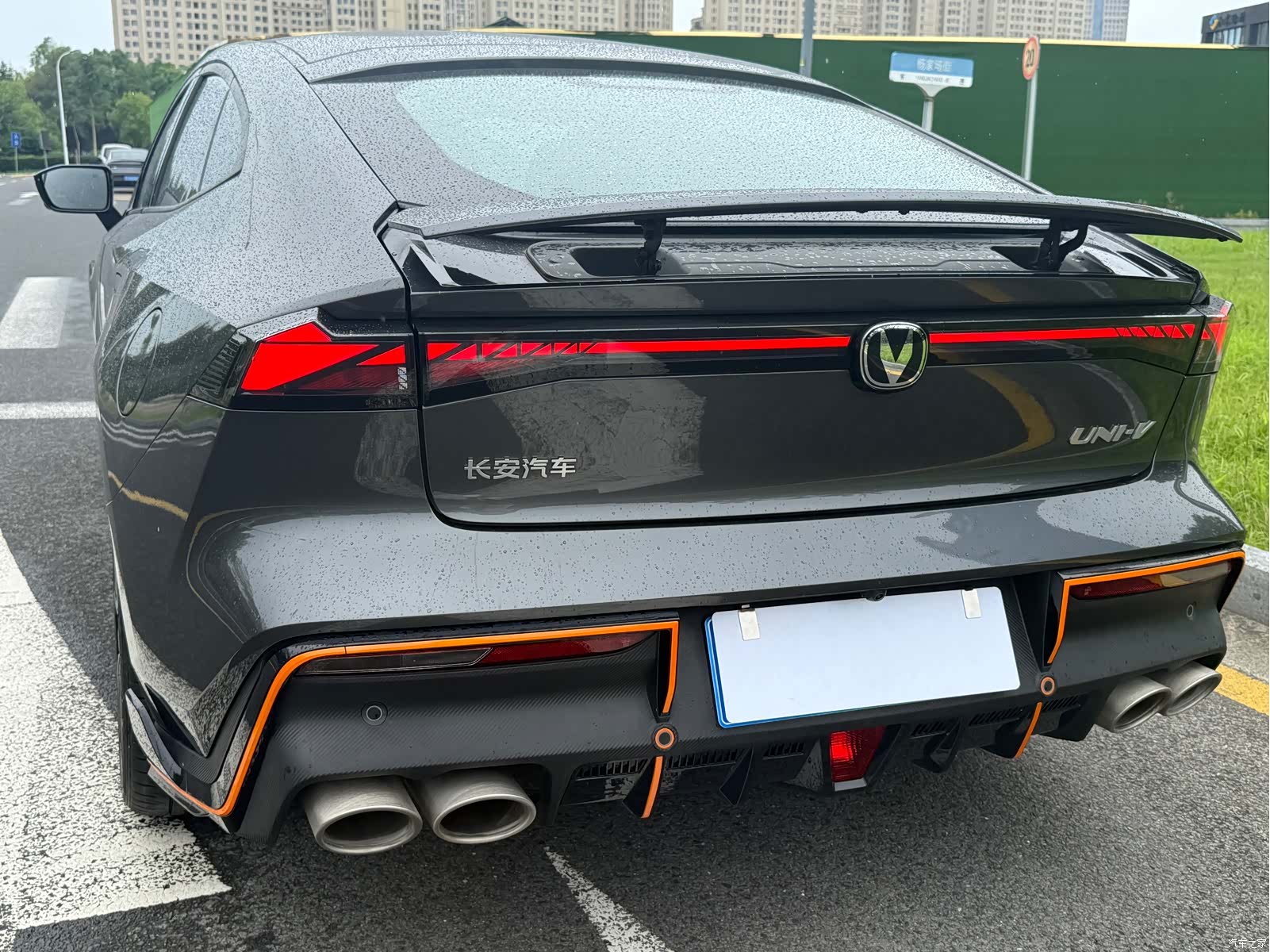 Changan UNI-V, 2022 14