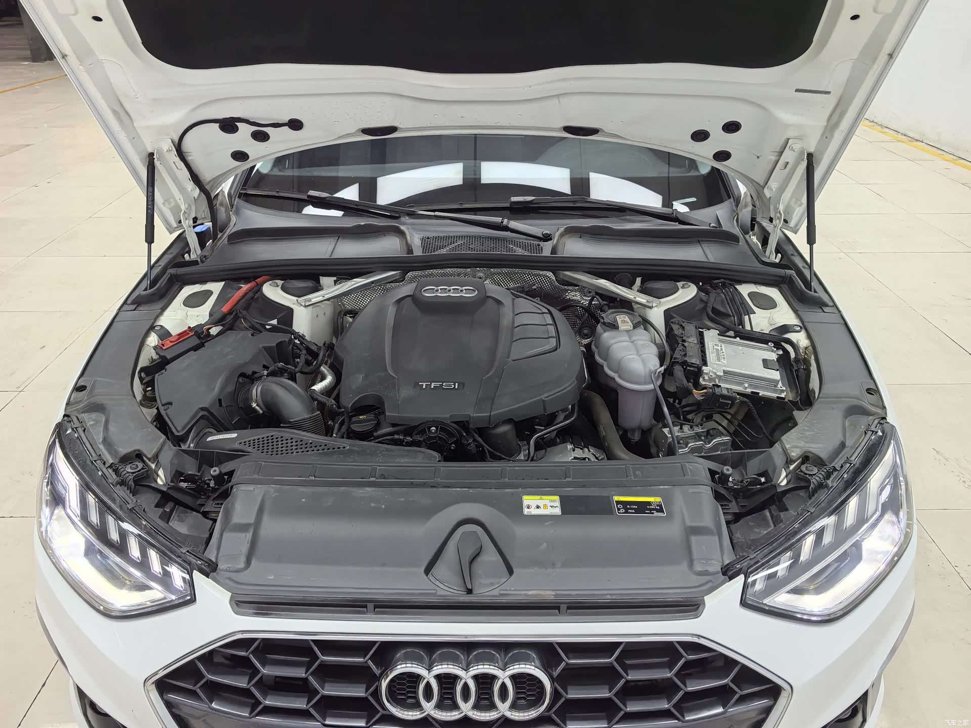 Audi A4L, 2022 4