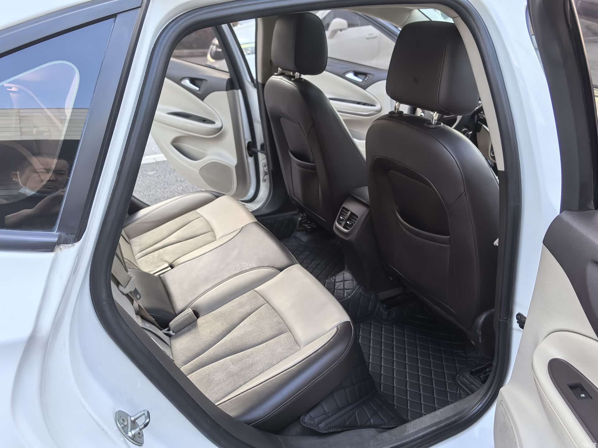 Buick Verano, 2017 12