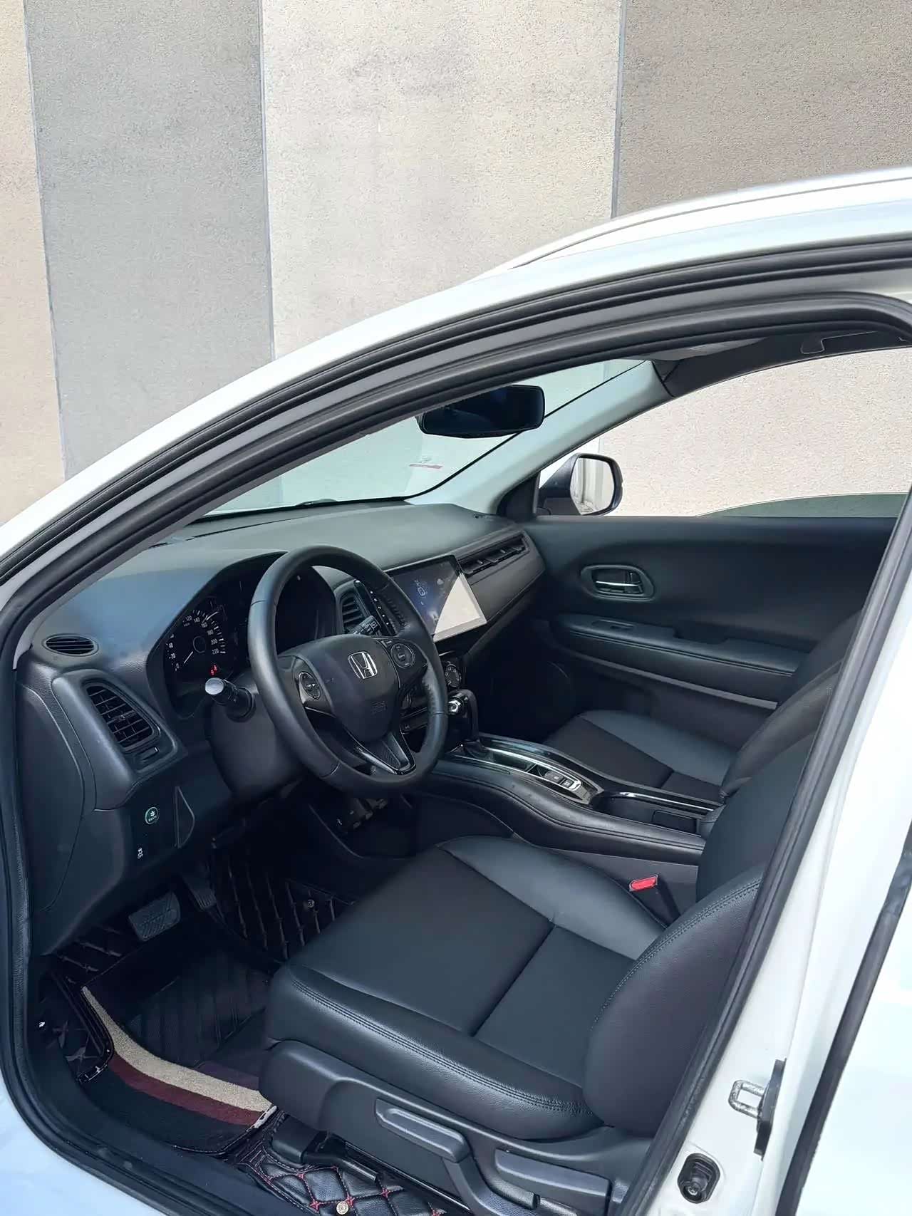 Honda Vezel, 2017 8