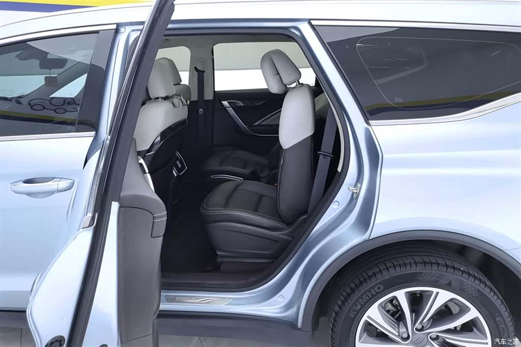 Geely Jiaji, 2019 11