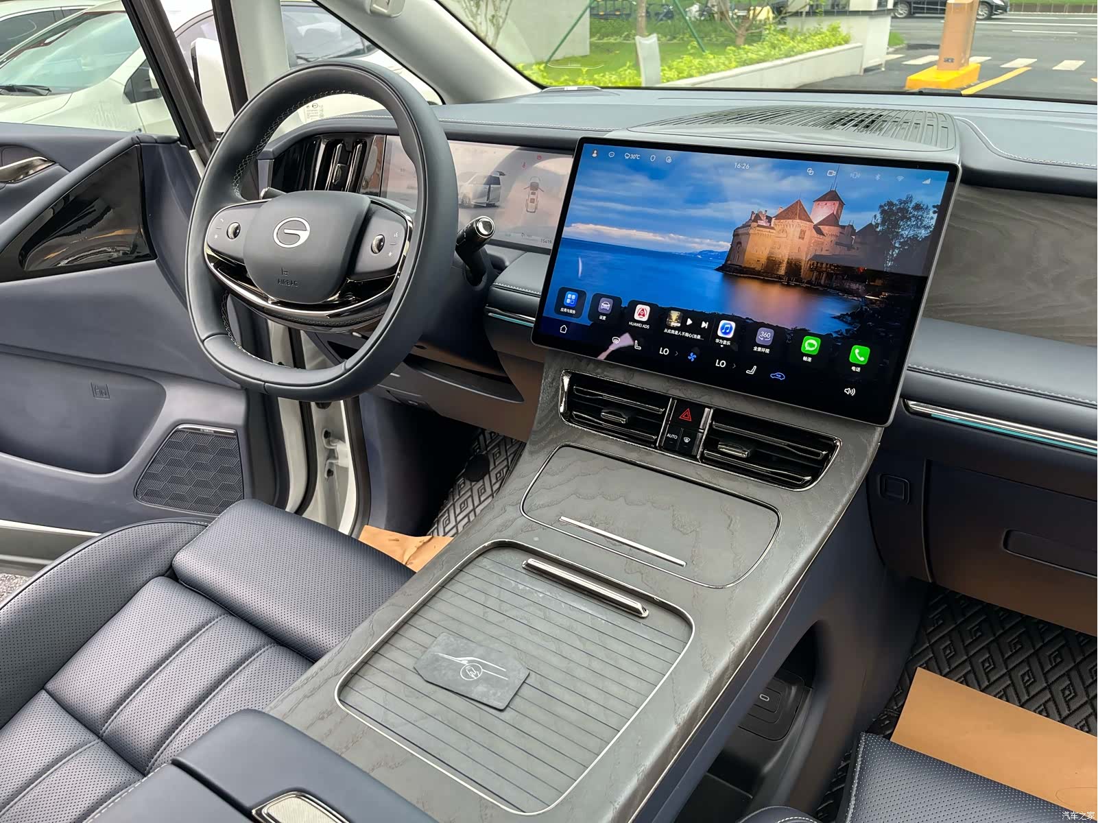 Trumpchi M8, 2025 25