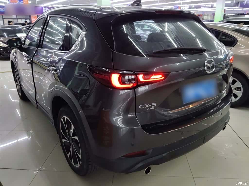 Mazda CX-5, 2022 23
