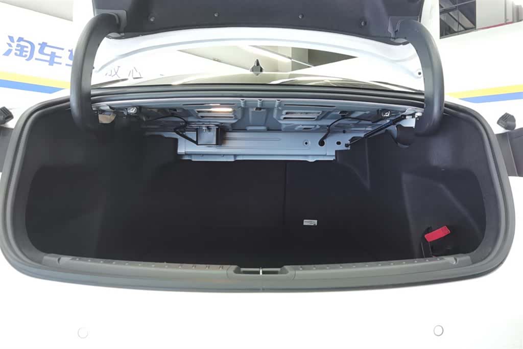 Ford Mondeo, 2023 4