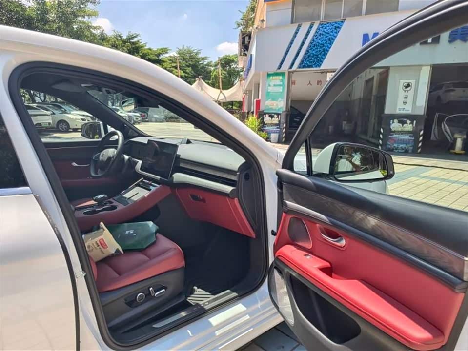 HarmonyOS Ask the world M5