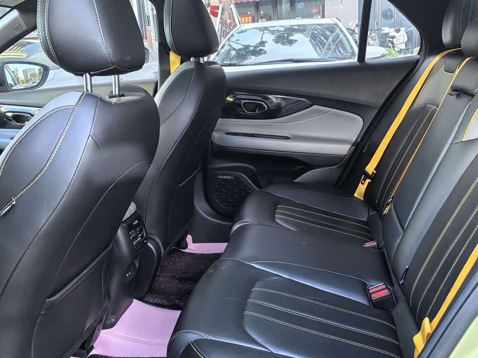 Trumpchi Shadow Leopard