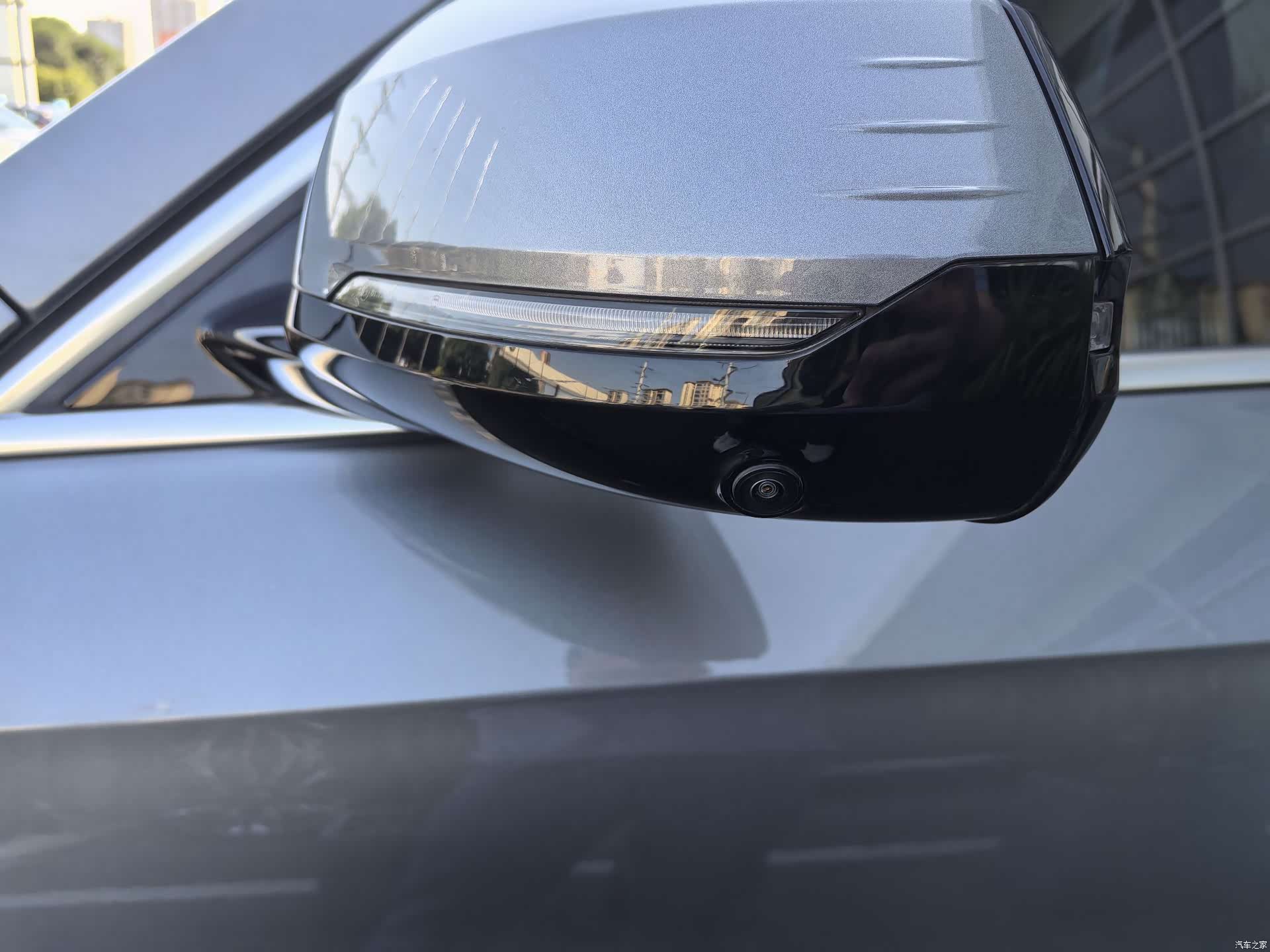 BMW X1, 2023 все фото