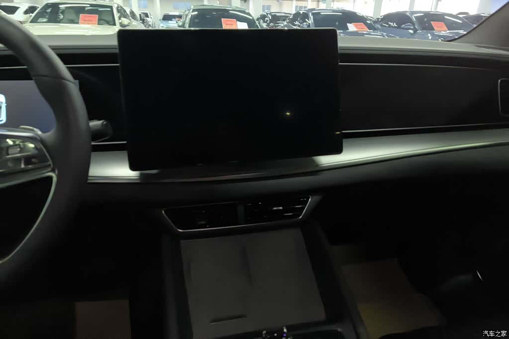 BYD HiAce, 2026 13
