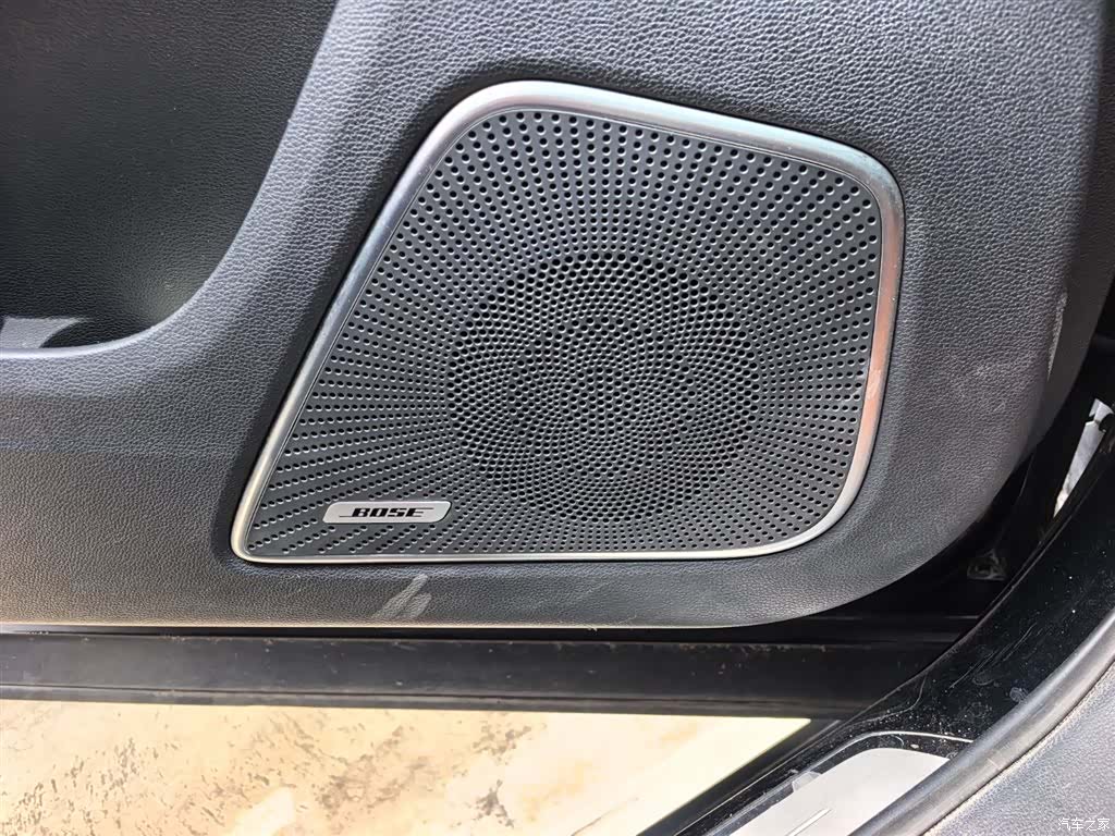 Hongqi HS7, 2019 7