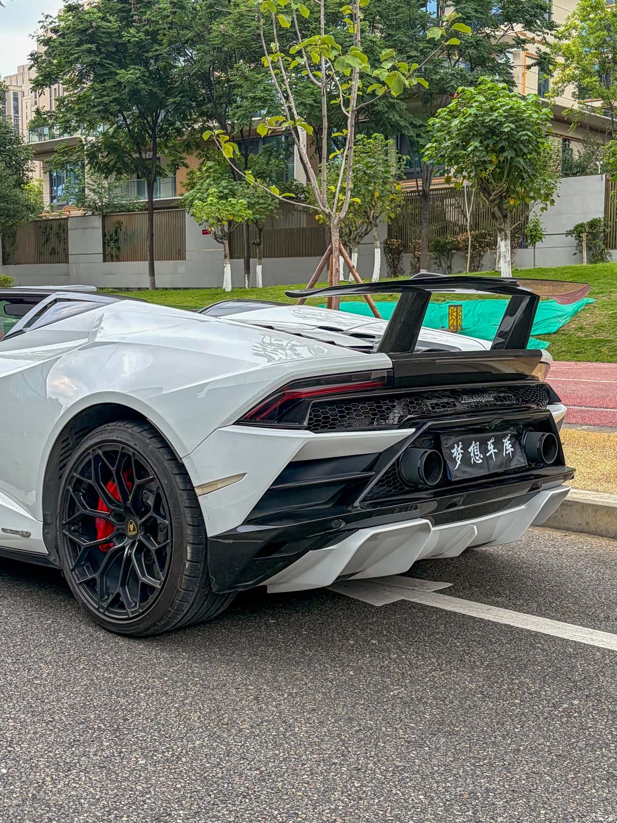 Lamborghini Huracán, 2021 12