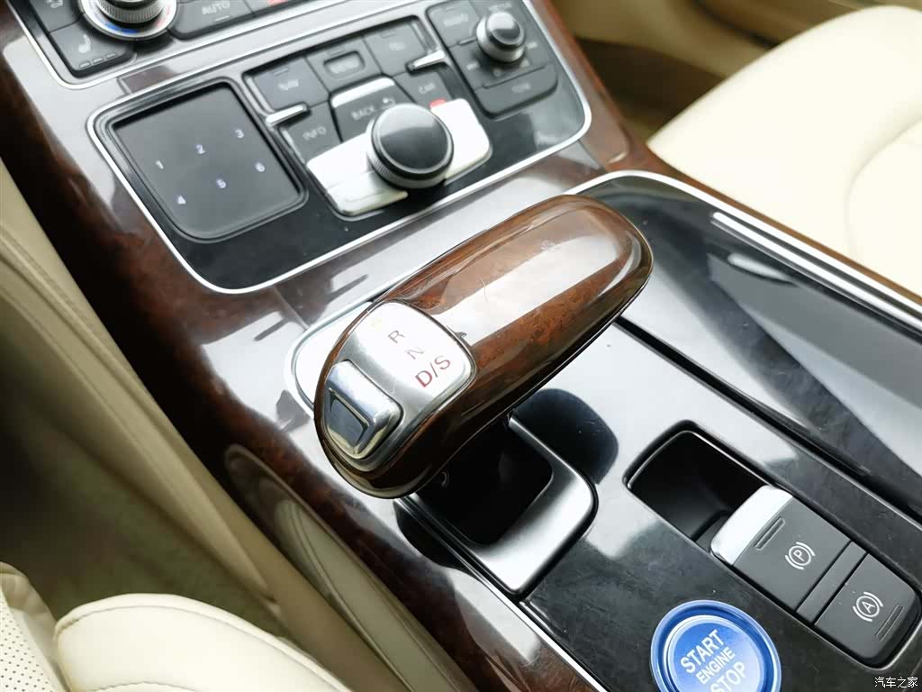 Audi A8L, 2012 13