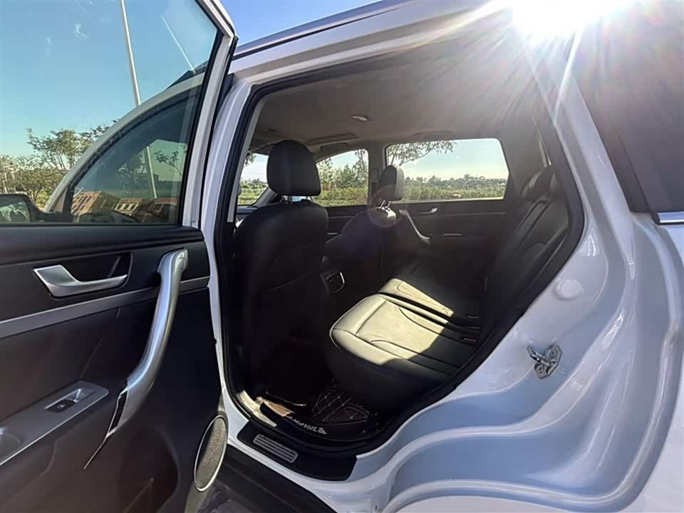 Haval M6