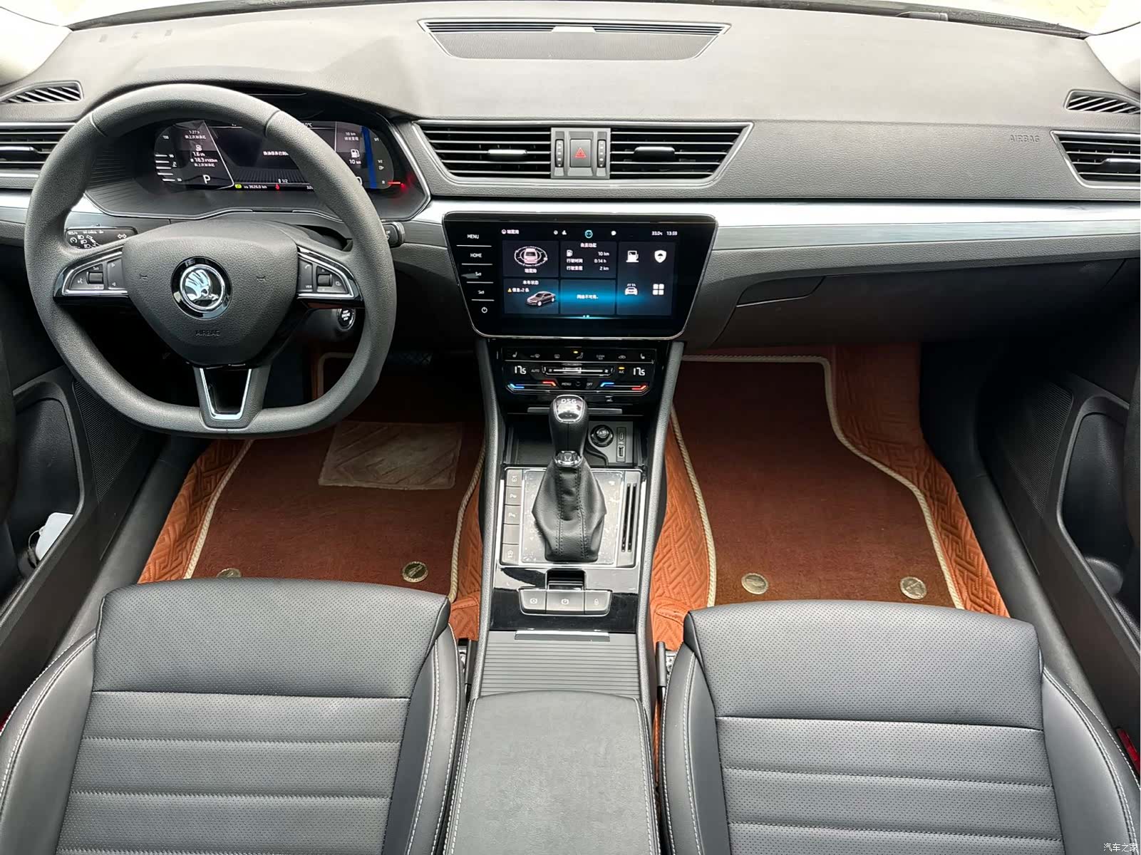 Skoda Superb, 2023 11