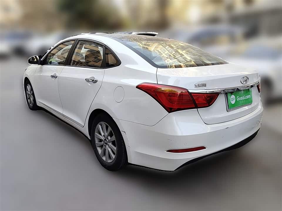 Hyundai Name picture