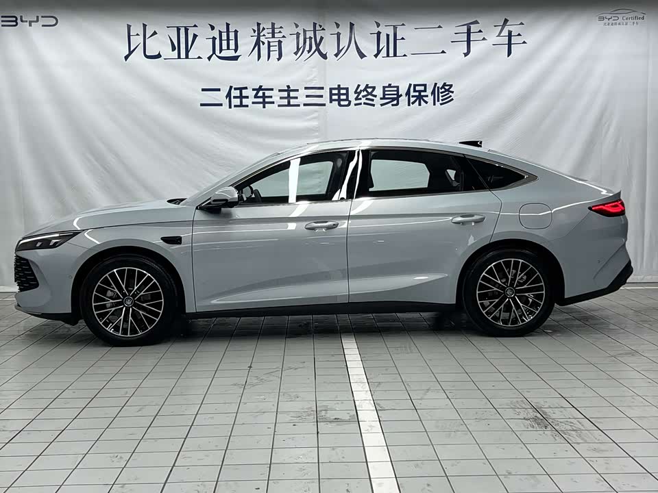 BYD Qin L BYD Qin L