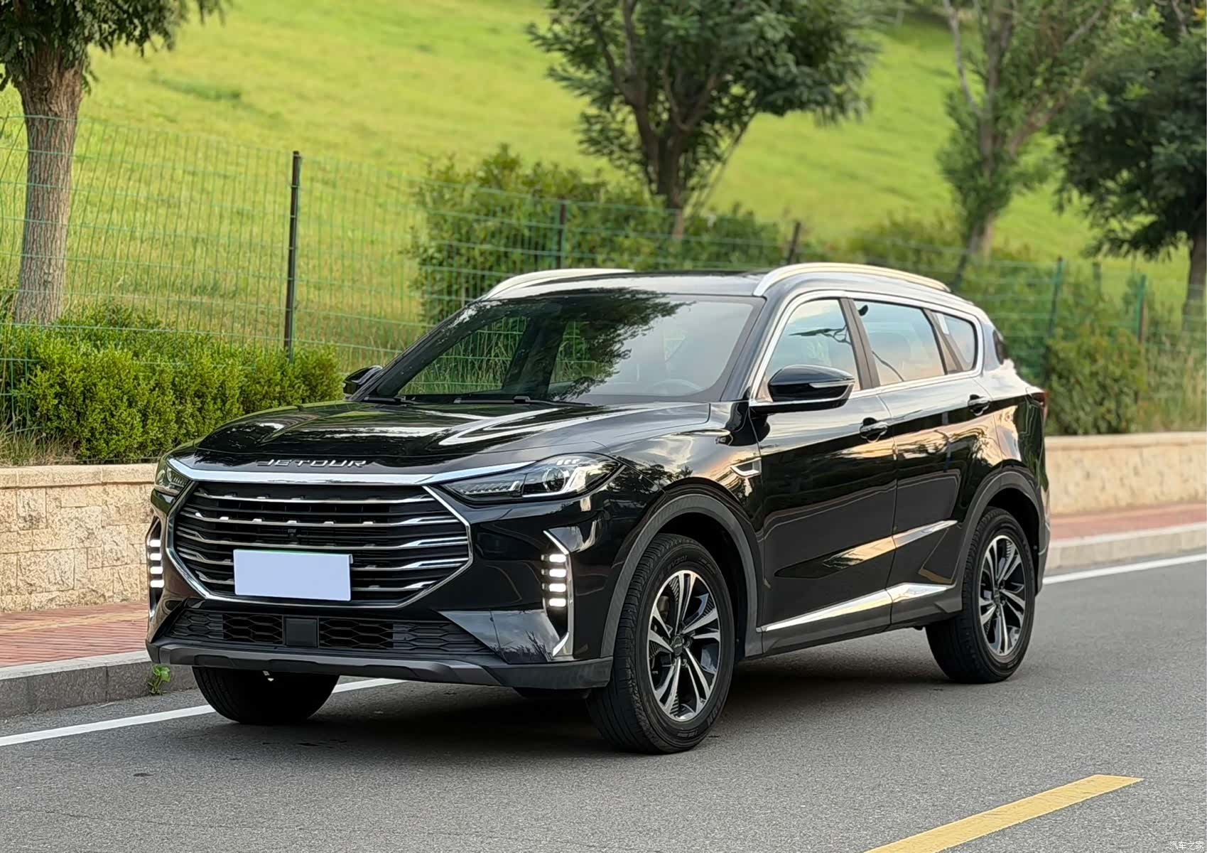 Jetour X70, 2022 1