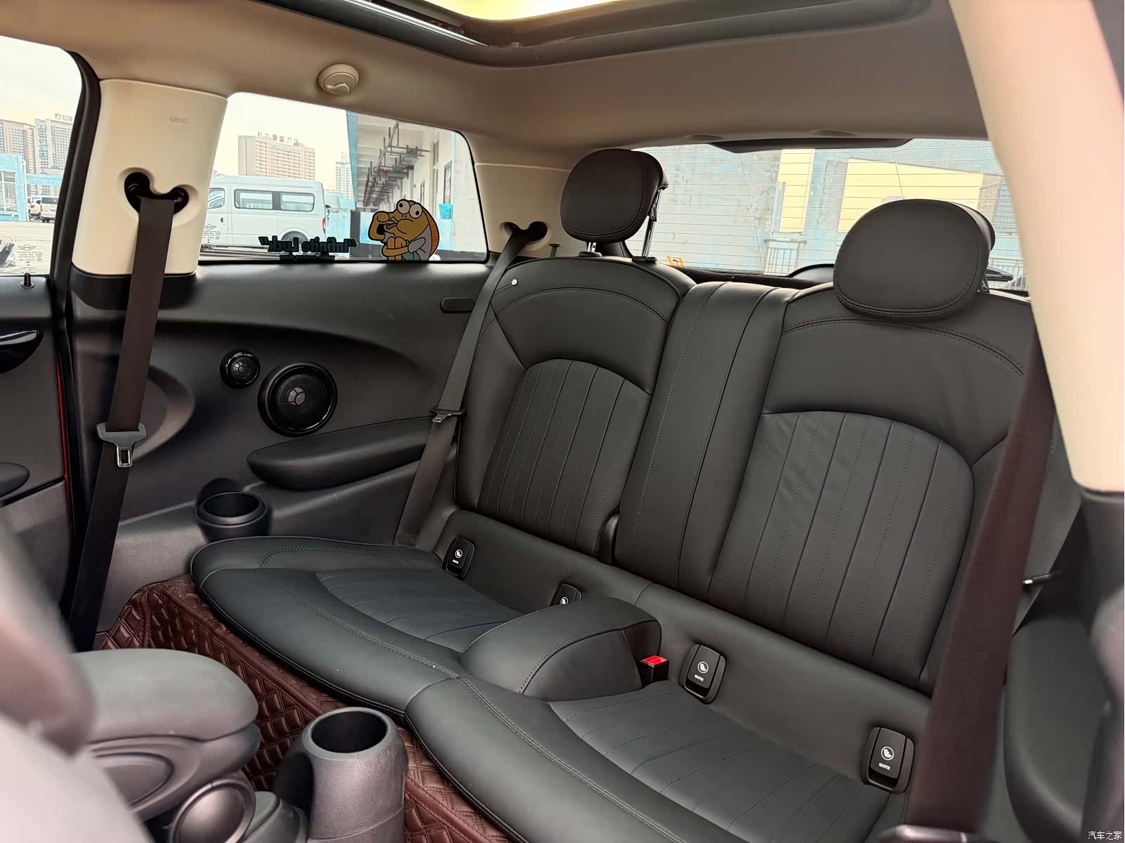 Mini Cooper, 2020 16