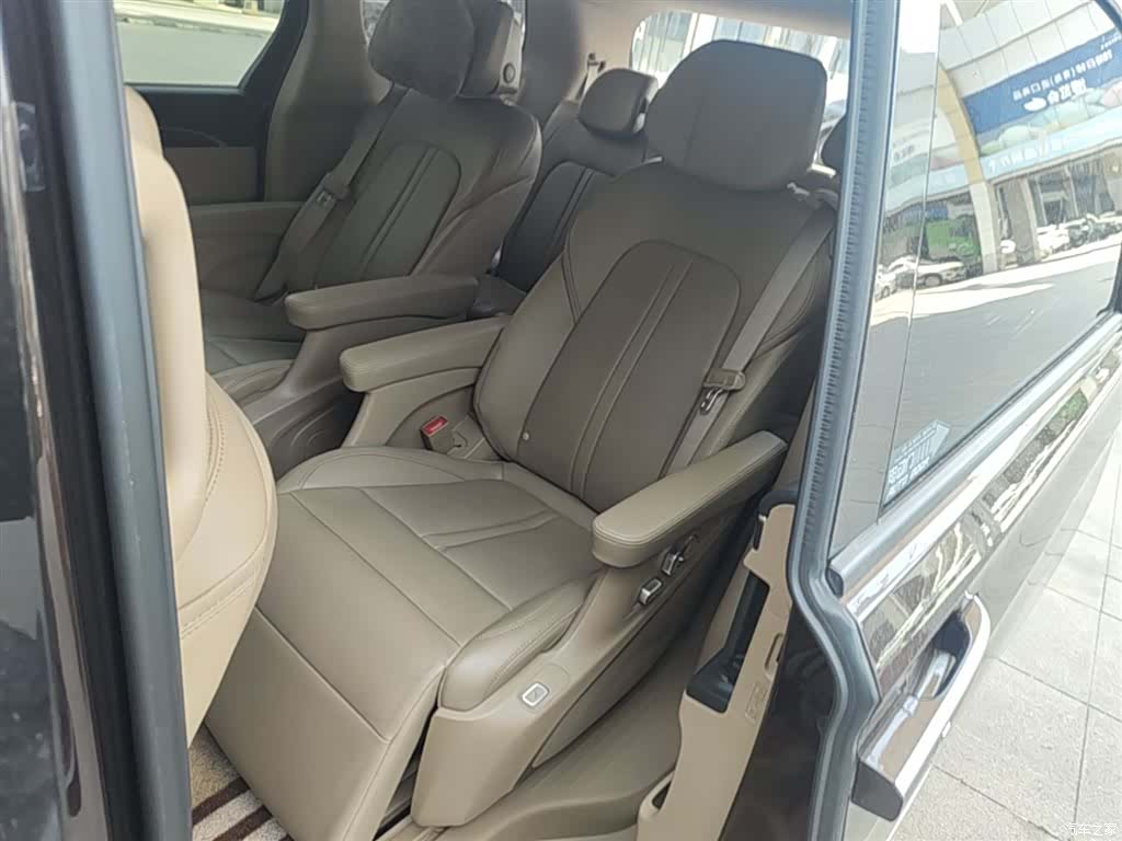 Buick GL8, 2021 17