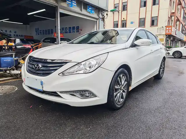 Hyundai Sonata 2013 — купить из Китая под заказ