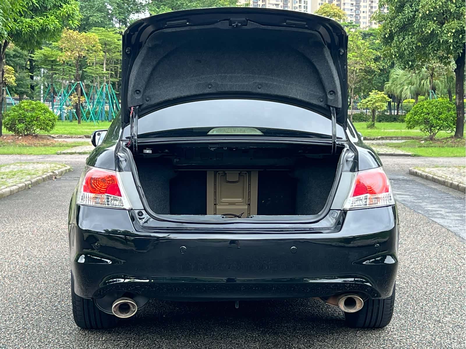 Honda Accord, 2011 19