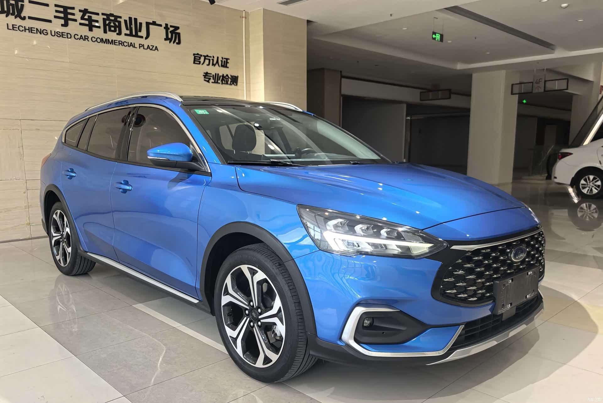 Ford Focus, 2021 3