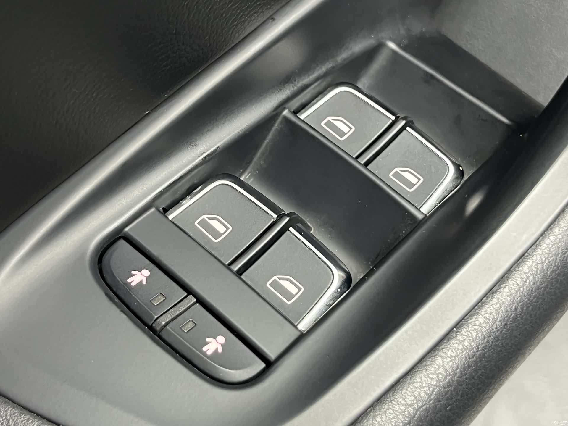 Audi A6L, 2016 14