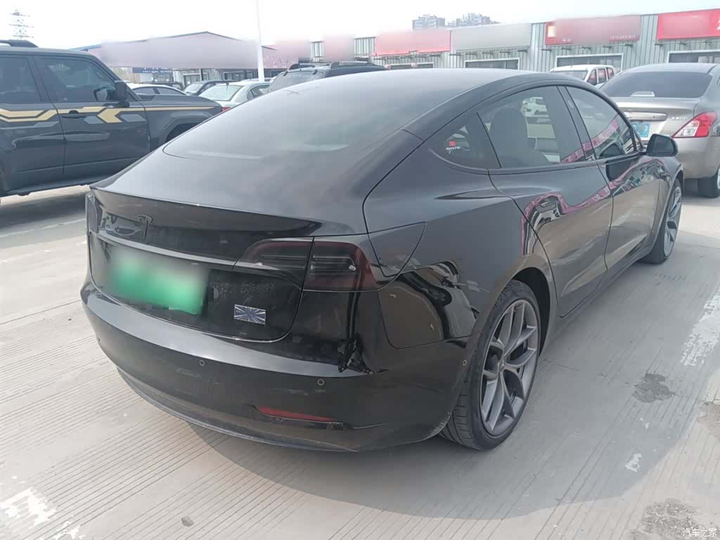 Tesla Model 3, 2021 все фото
