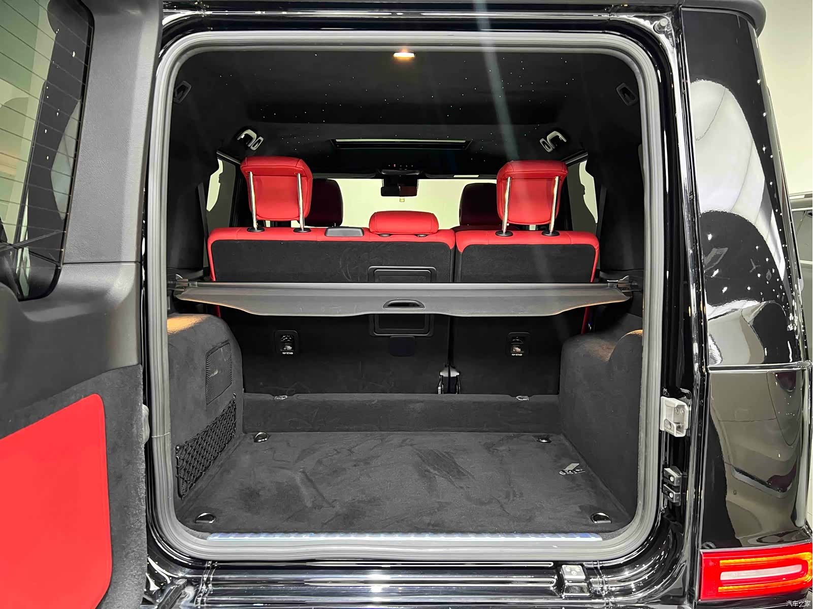 Mercedes-Benz G-Class, 2022 30