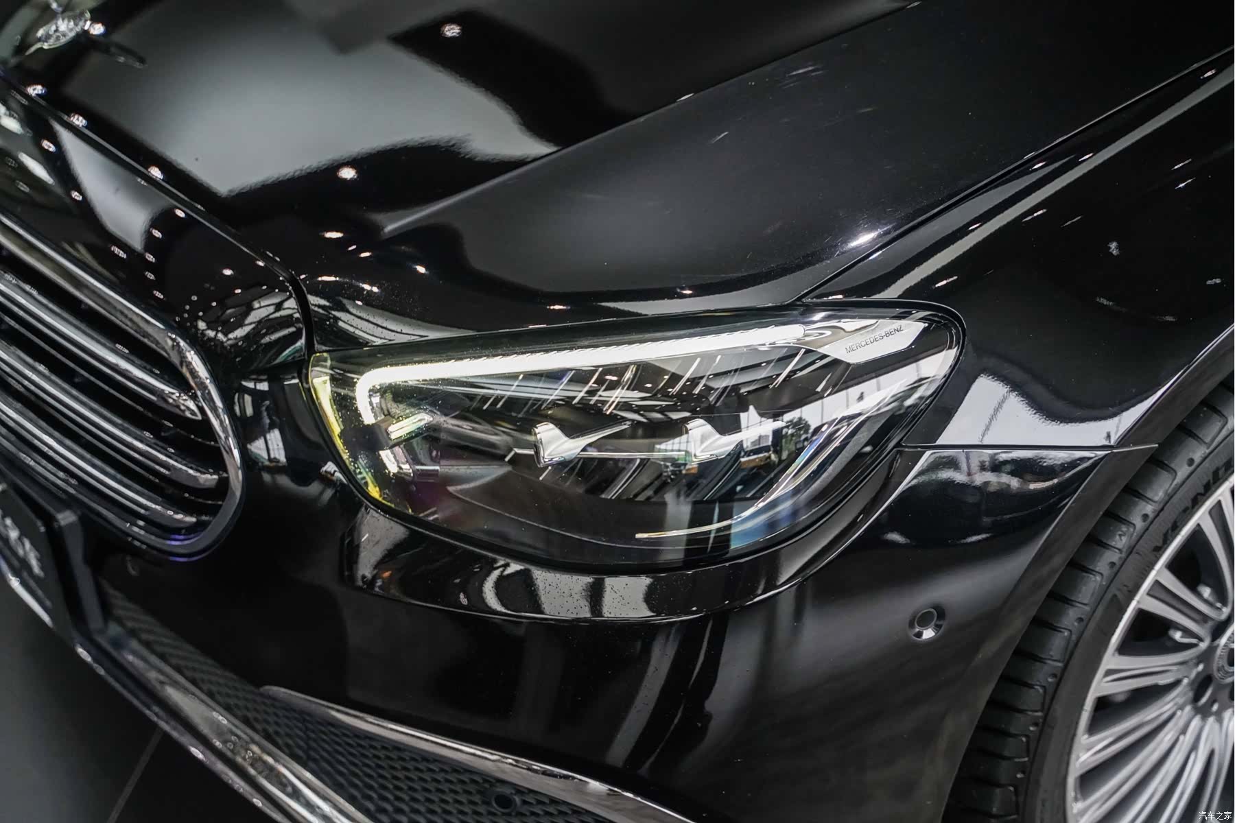 Mercedes-Benz E-Class, 2023 13