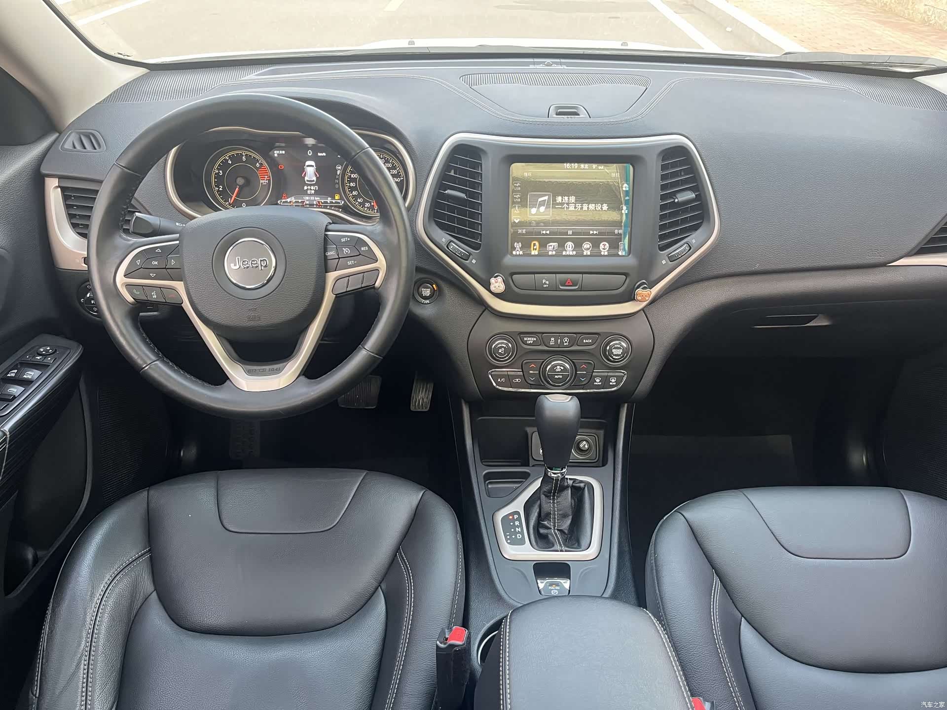 Jeep Cherokee, 2017 3