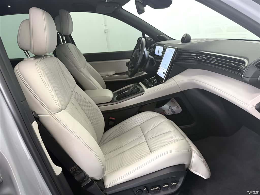 NIO ES8, 2020 15