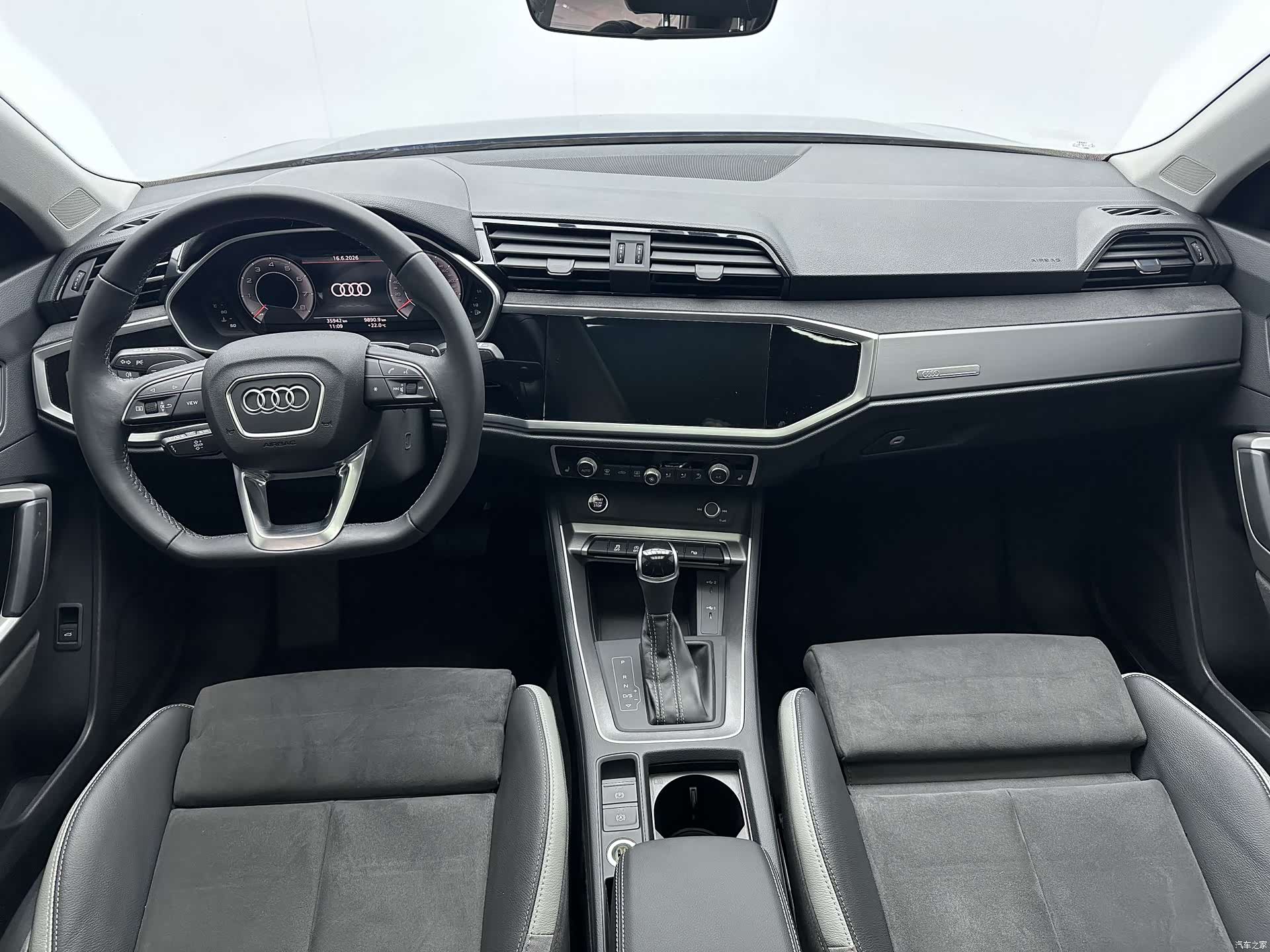Audi Q3, 2022 7
