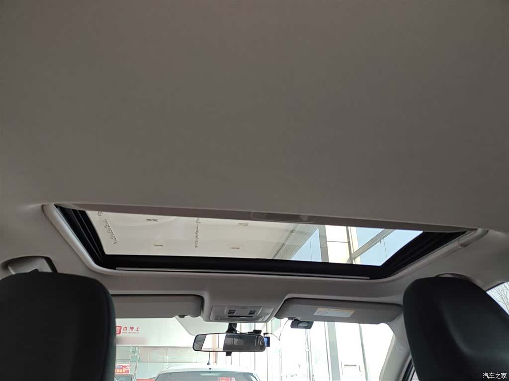 Toyota RAV4, 2018 17
