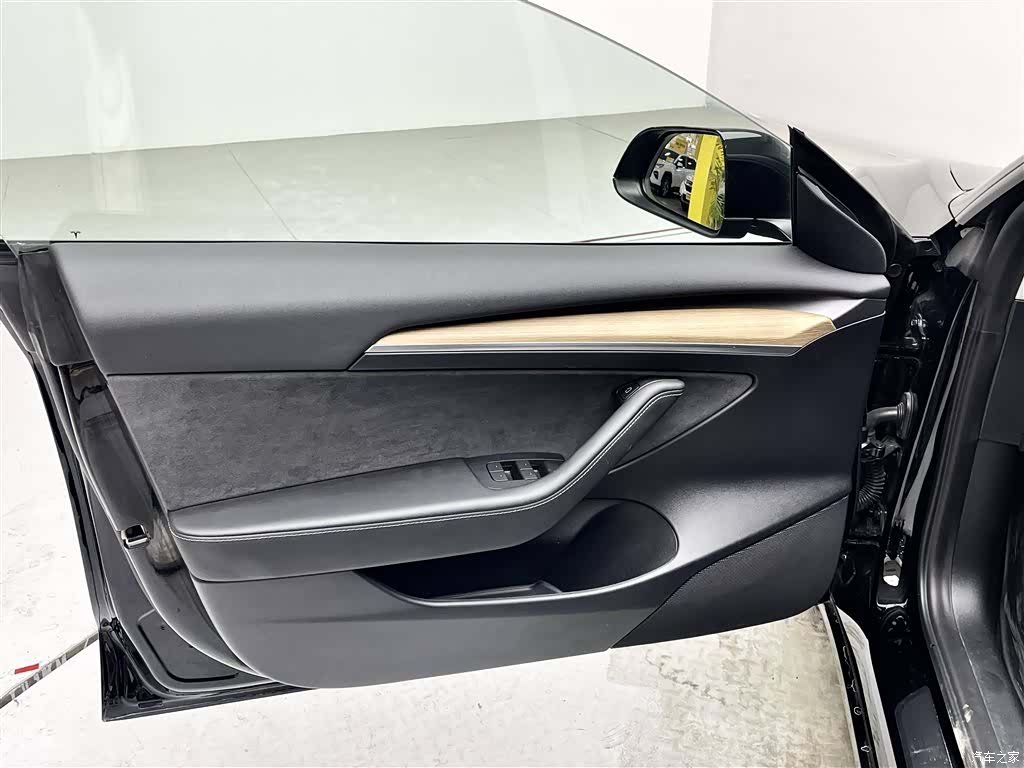 Tesla Model 3, 2021 8