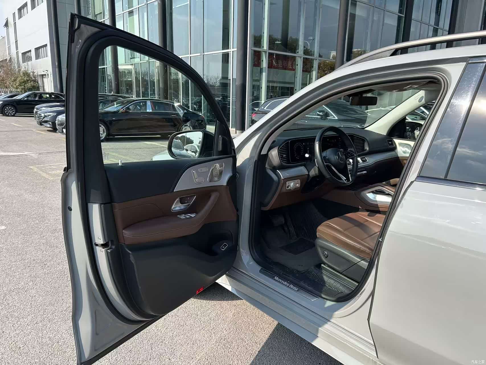 Mercedes-Benz GLE, 2024 10