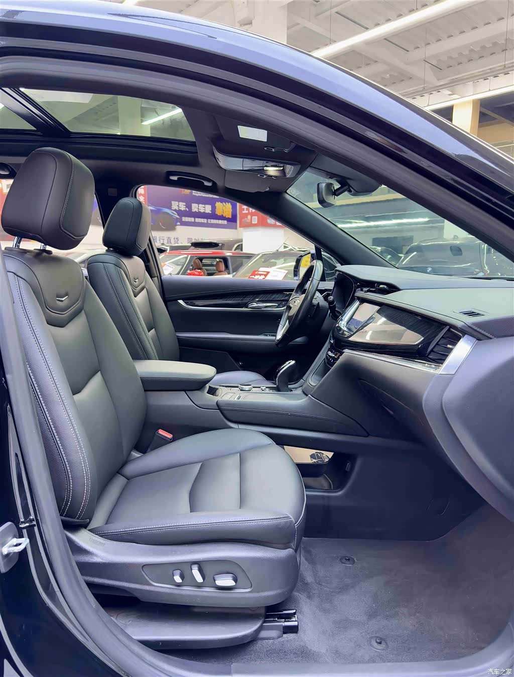 Cadillac XT6, 2022 8