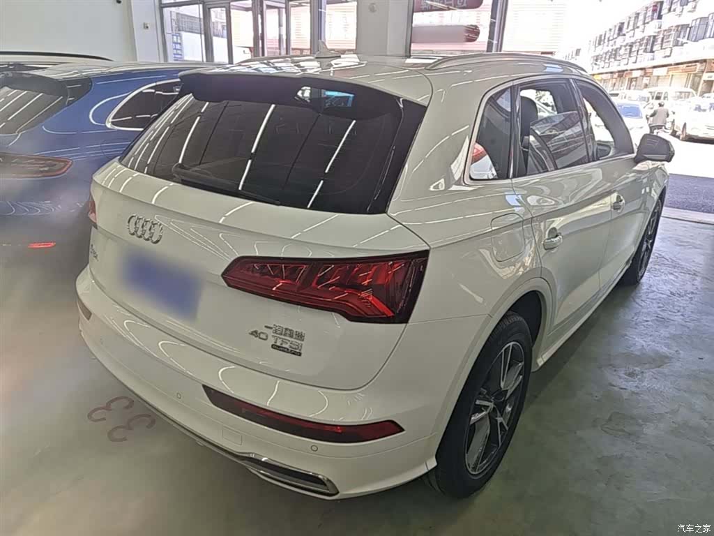 Audi Q5L, 2020 7
