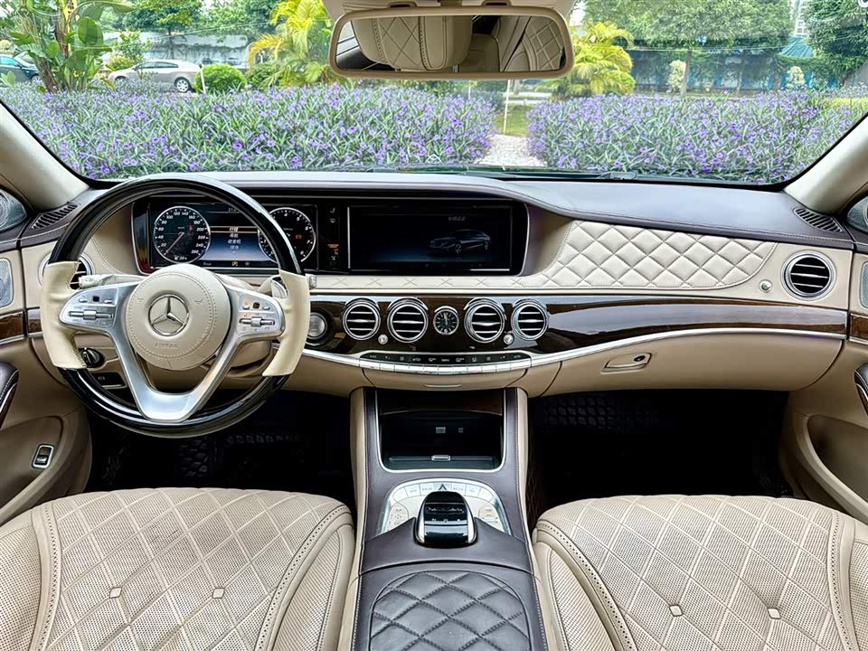 Mercedes-Benz Maybach S-class