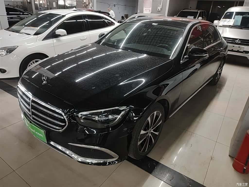 Mercedes-Benz E-Class, 2022 1