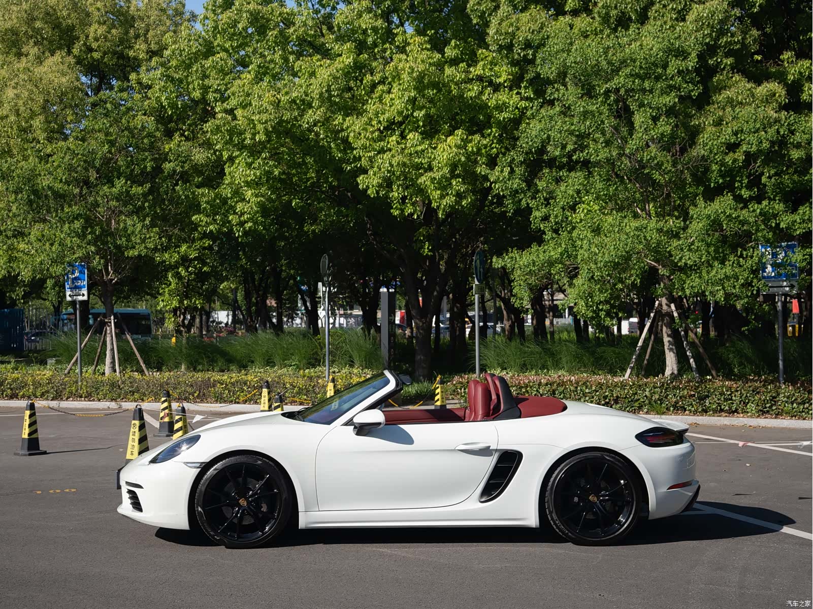 Porsche Boxster, 2021 3