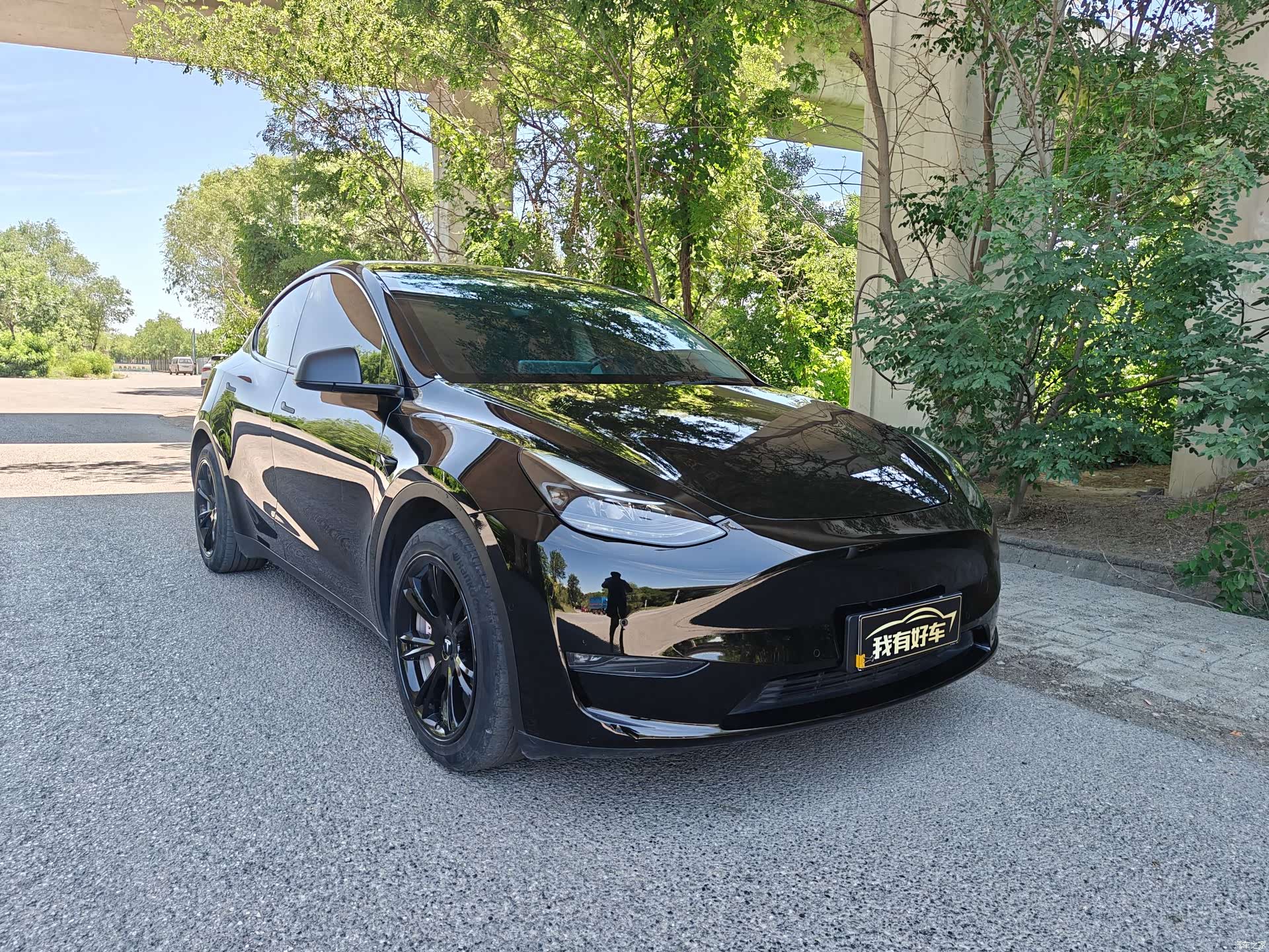 Tesla Model Y, 2021 3