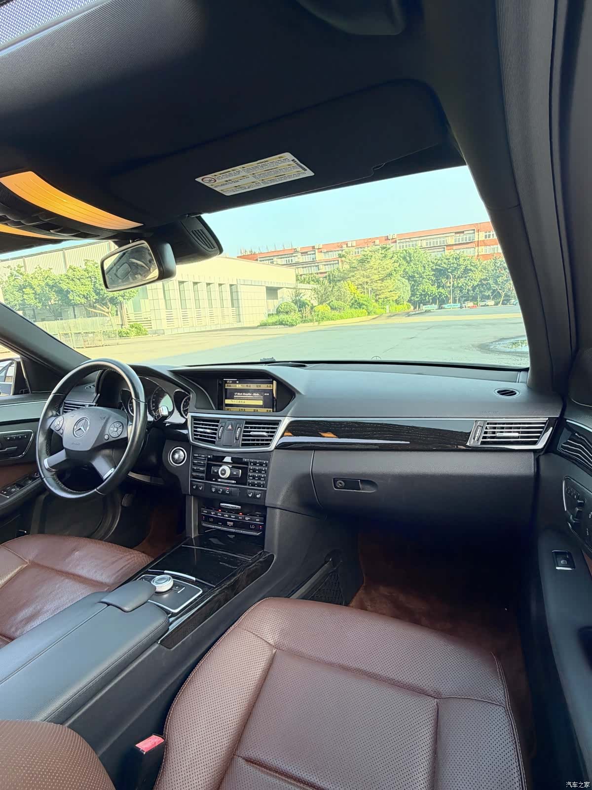 Mercedes-Benz E-Class, 2012 12