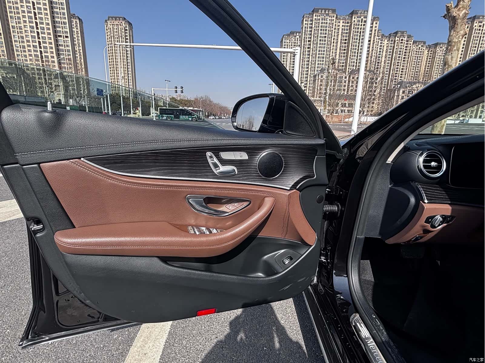 Mercedes-Benz E-Class, 2020 6