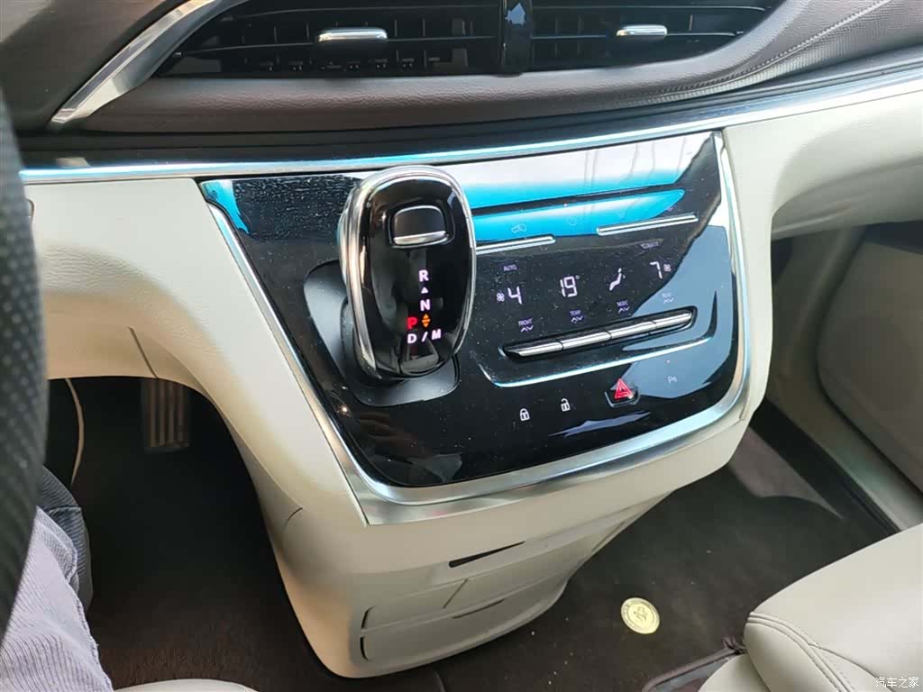 Buick GL8, 2024 14
