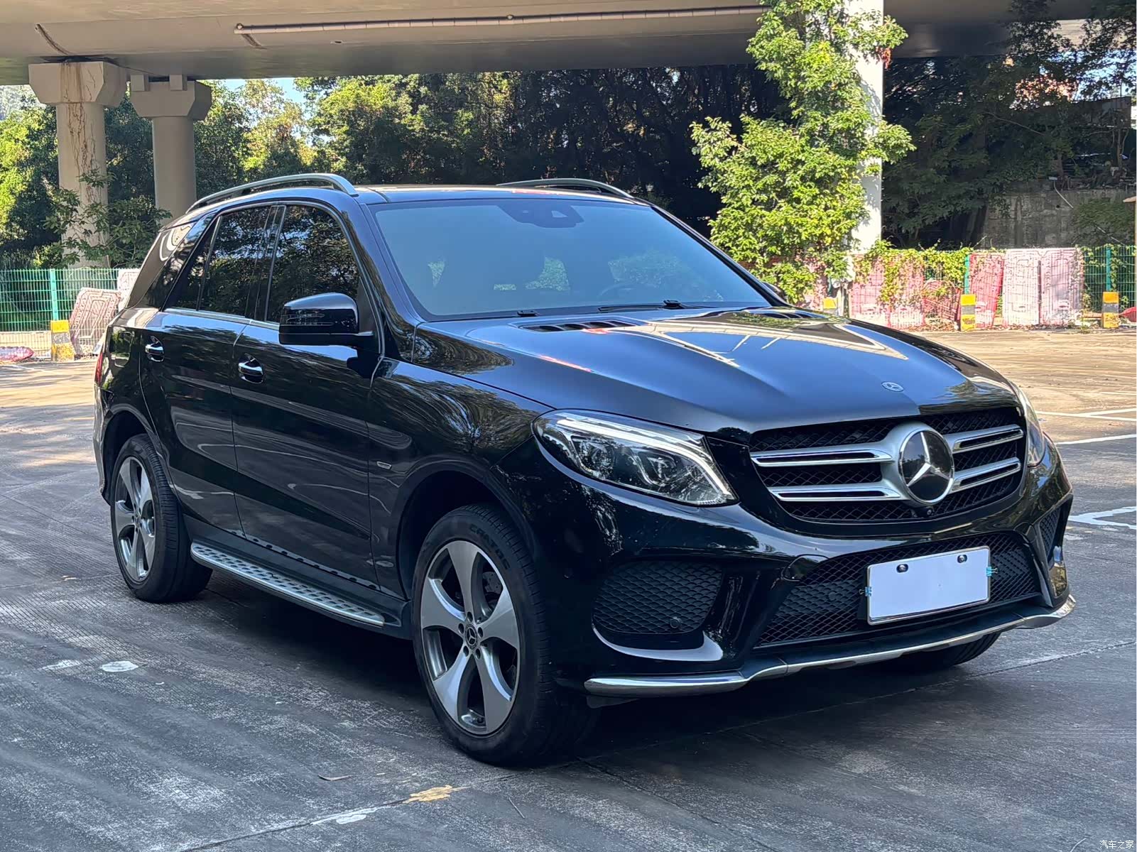 Mercedes-Benz GLE, 2019 3