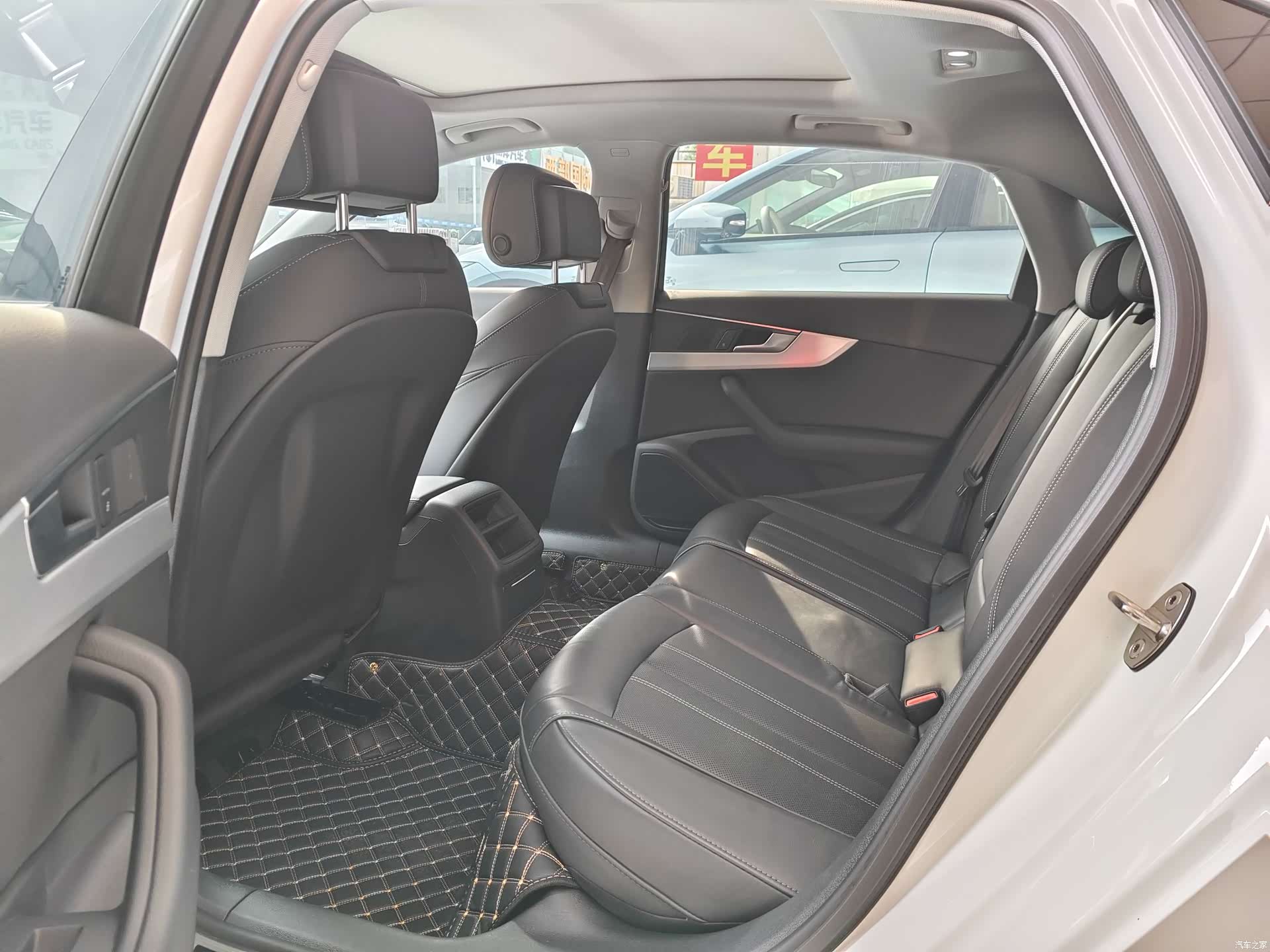 Audi A4L, 2023 10