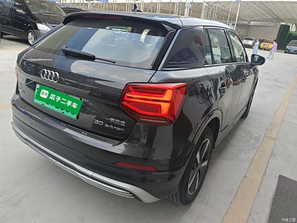 Audi e-tron, 2021 7